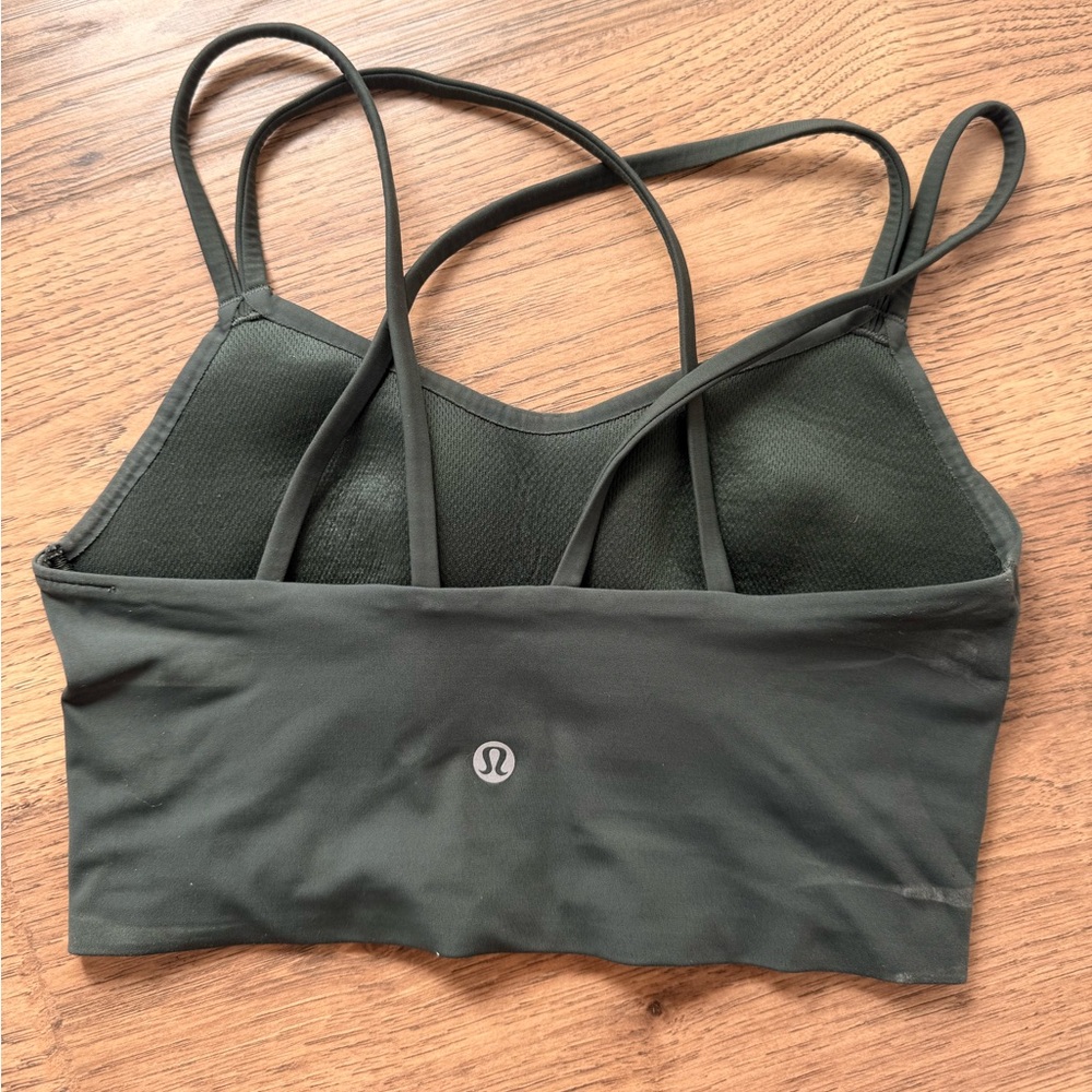 Lululemon Athletica Black Sports Bra with Cross-Back Straps